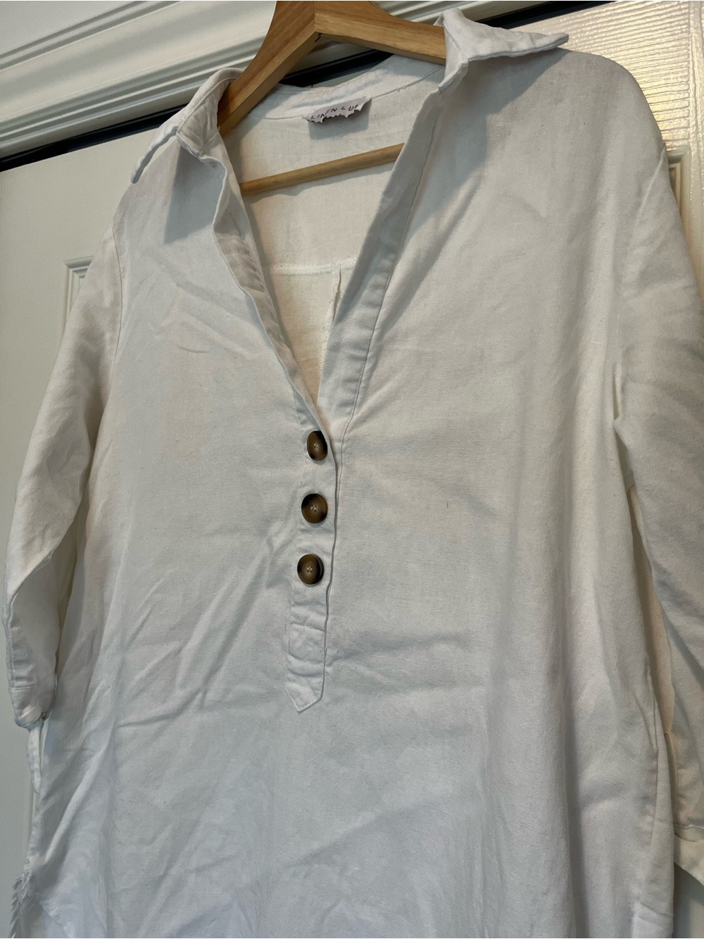 LINEN LUX White Button-Front Tunic M Lightweight